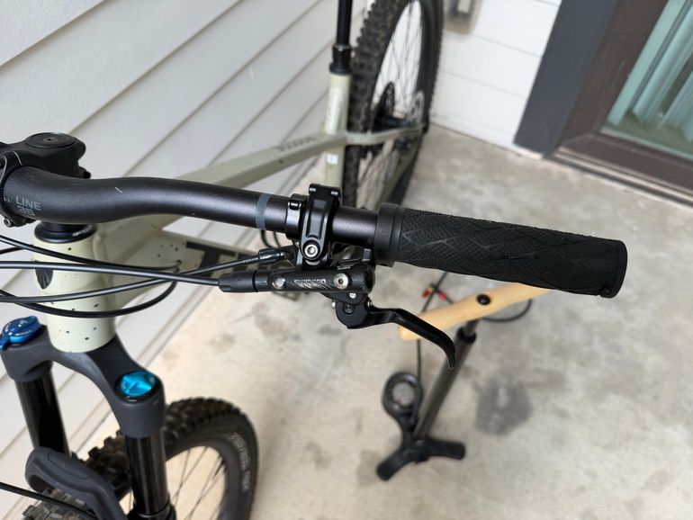 Used Trek Roscoe 9 2022 2022 Mountainbike, Green, 29 — image 12 of 18