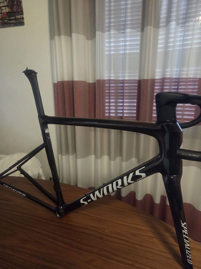 Used S-WORKS Custom Frameset 2024 Road & Gravel, Red — image 2 of 13