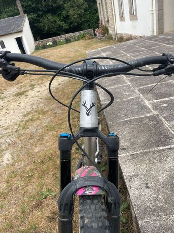 Orbea LAUFEY H-LTD 2023 2023 Mountainbike usato, Grigio chiaro — immagine 3 di 10