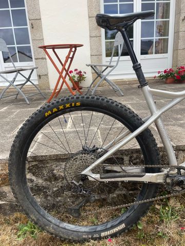 Orbea LAUFEY H-LTD 2023 2023 Mountainbike usato, Grigio chiaro — immagine 5 di 10