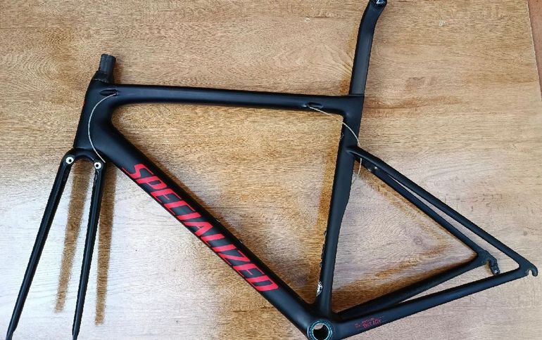 Used Specialized Tarmac Sl6 fact 10r Frameset 2020 Road & Gravel, Black — image 5 of 6