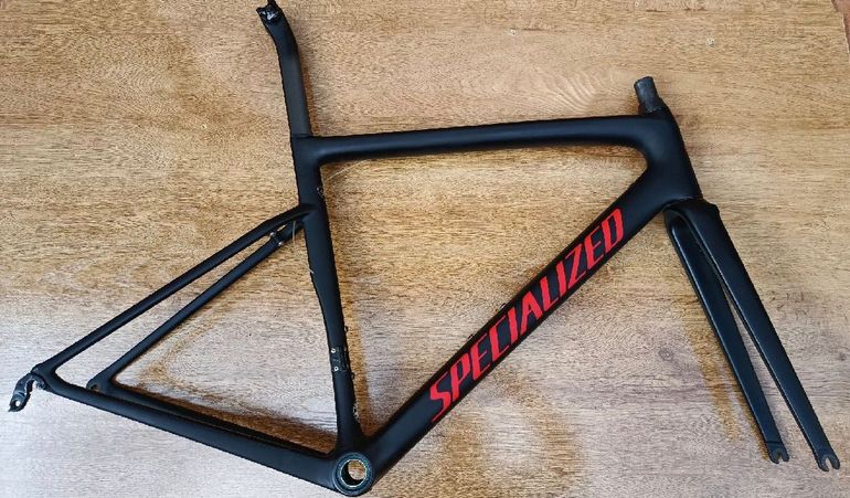 Used Specialized Tarmac Sl6 fact 10r Frameset 2020 Road & Gravel, Black — image 6 of 6