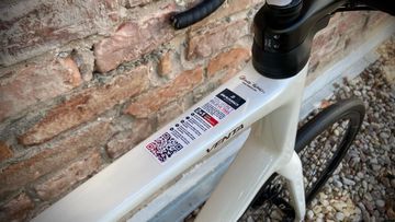 Basso Venta Shimano 105 2025 Road & Gravel usato, Bianco — immagine 5 di 15
