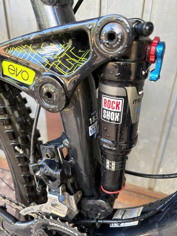 Used Trek Fuel EX 5 2015 Mountainbike, Black — image 9 of 10