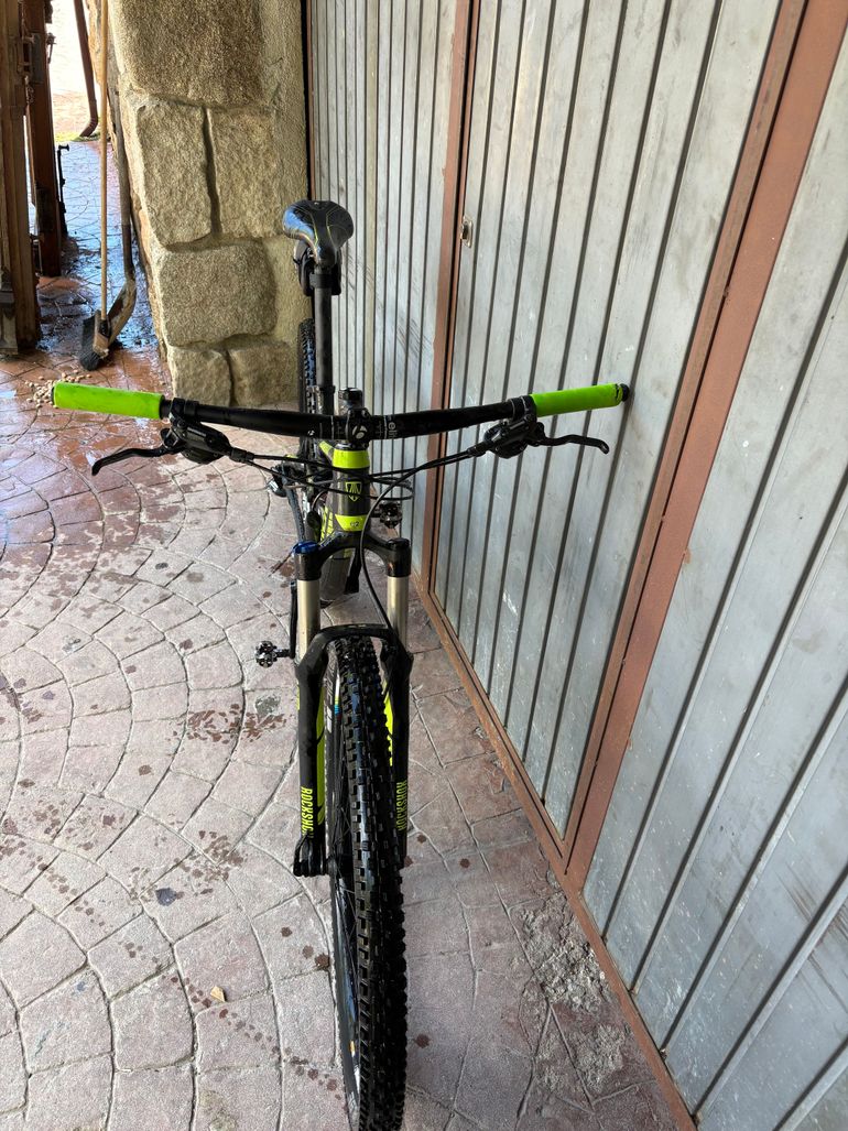 Used Trek Fuel EX 5 2015 Mountainbike, Black — image 3 of 10
