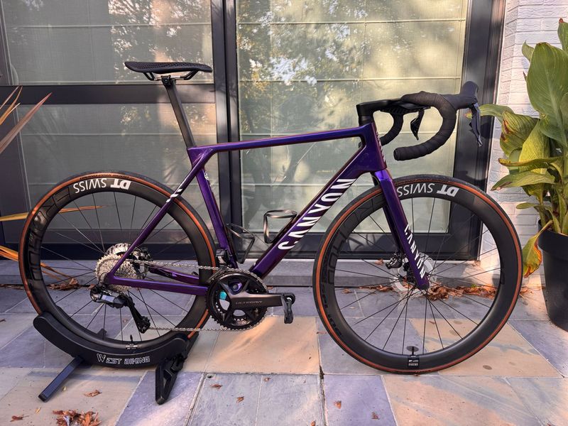 Canyon Ultimate CFR Di2 Aero 2025 2025 Road & Gravel de segunda mano