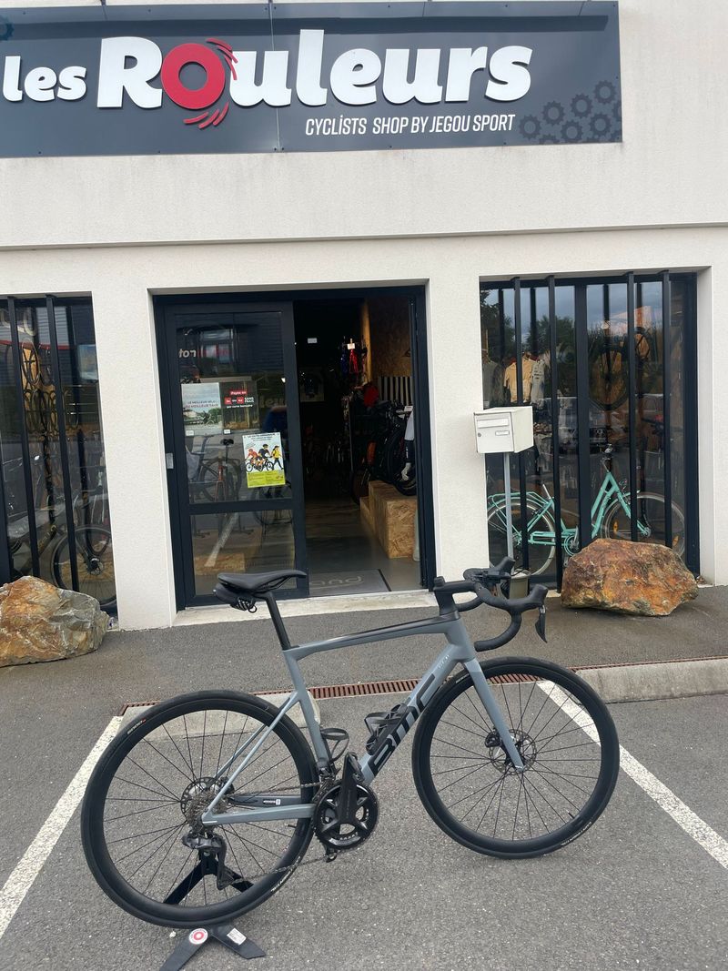 Used BMC Teammachine SLR 01 FIVE 2023 2023 Road & Gravel