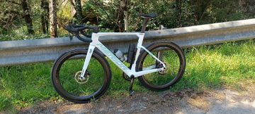 Merida REACTO 9000 2024 2024 Road & Gravel d'occasion — image 2 sur 3