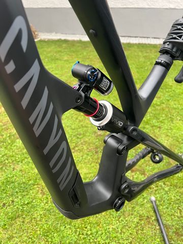 Used Canyon Spectral CF 8 2025 Frameset 2025 Mountainbike, Black, 29, 27.5 — image 5 of 14