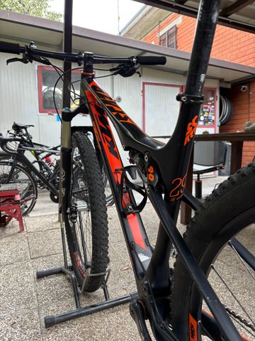Used KTM Scarp Master 2017 Mountainbike, Black — image 12 of 13