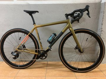 Gebrauchtes Specialized Crux Expert 2023 2023 Road & Gravel, Orange — Bild 1 von 3