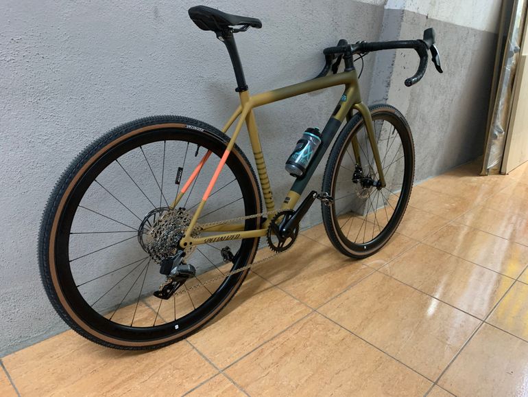 Gebrauchtes Specialized Crux Expert 2023 2023 Road & Gravel, Orange — Bild 2 von 3