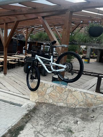 Tweedehands Canyon Torque Mullet AL 7 2024 2024 Mountainbike — afbeelding 7 van 7