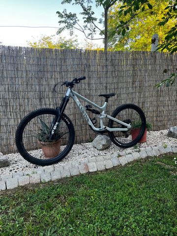 Tweedehands Canyon Torque Mullet AL 7 2024 2024 Mountainbike — afbeelding 3 van 7