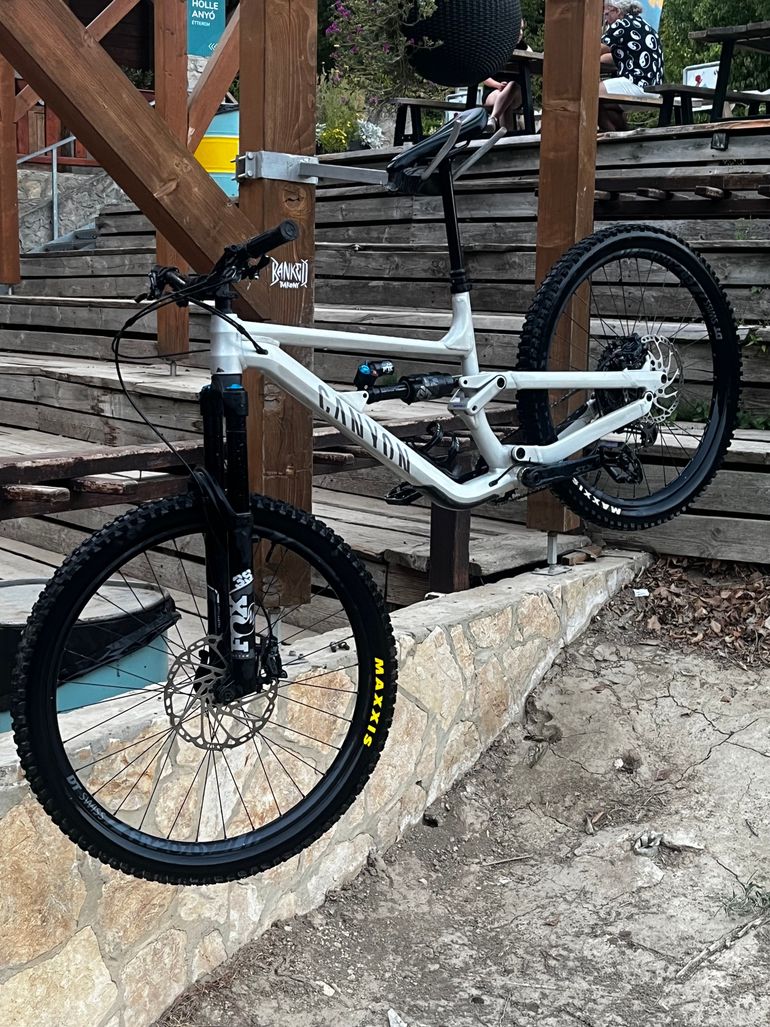 Tweedehands Canyon Torque Mullet AL 7 2024 2024 Mountainbike — afbeelding 6 van 7
