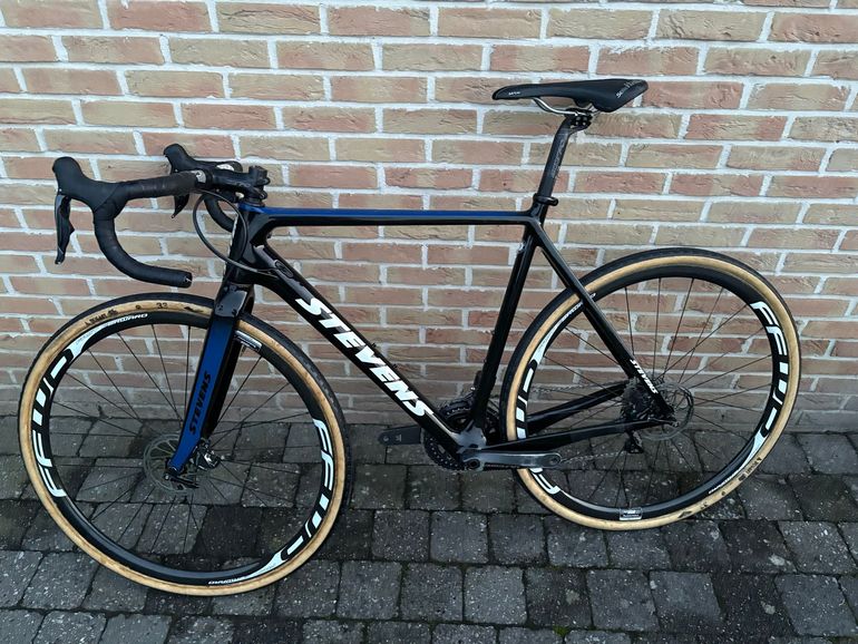 Used Stevens Super prestige Shimano Ultegra Di2 2019 Road & Gravel, Black — image 2 of 18