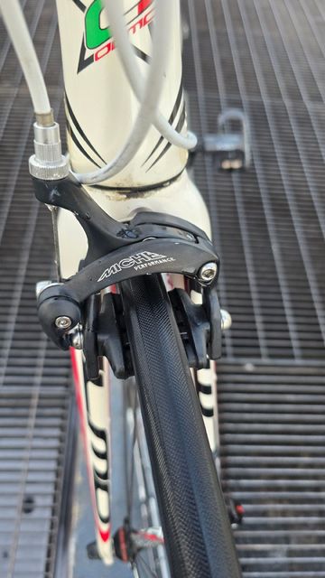 Tweedehands Olmo Custom Shimano 105 2016 Road & Gravel — afbeelding 3 van 12