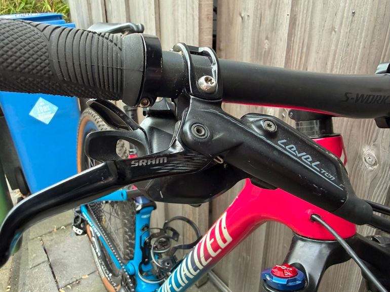 Used Specialized Epic SRAM X01 Eagle AXS 2020 Mountainbike, Blue — image 8 of 10