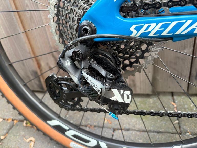 Used Specialized Epic SRAM X01 Eagle AXS 2020 Mountainbike, Blue — image 2 of 10