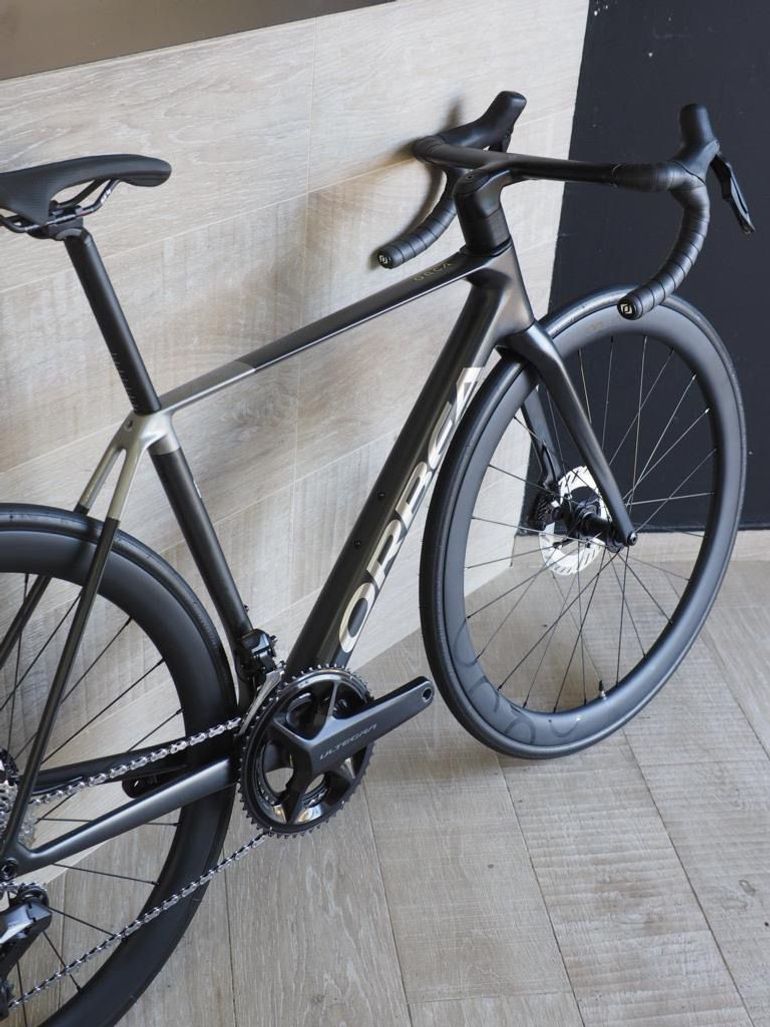 Käytetty Orbea Orca M20iTEAM 2026 2026 Road & Gravel — kuva 11 / 16