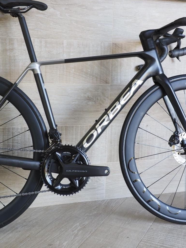Käytetty Orbea Orca M20iTEAM 2026 2026 Road & Gravel — kuva 13 / 16