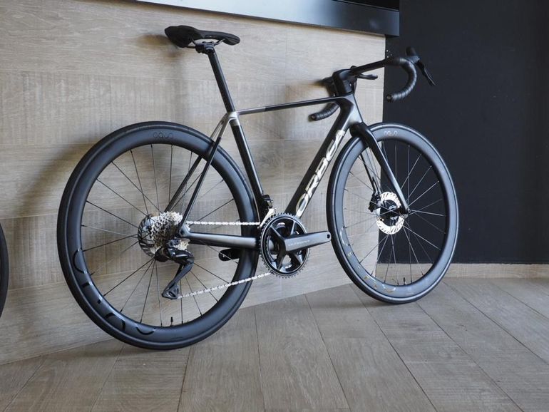 Käytetty Orbea Orca M20iTEAM 2026 2026 Road & Gravel — kuva 10 / 16