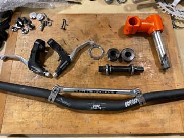 Gebrauchtes Peugeot Ventoux Commuter 1989 Road & Gravel, Schwarz — Bild 27 von 28