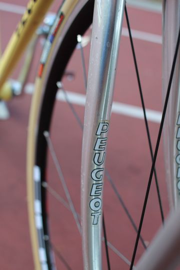 Gebrauchtes Peugeot Ventoux Commuter 1989 Road & Gravel, Schwarz — Bild 3 von 28