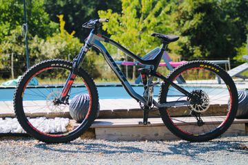 Tweedehands Vitus Escarpe 27 VR 2019 2019 Mountainbike — afbeelding 7 van 8