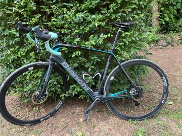 Tweedehands Bianchi Infinito SRAM Force 2018 Road & Gravel — afbeelding 2 van 3