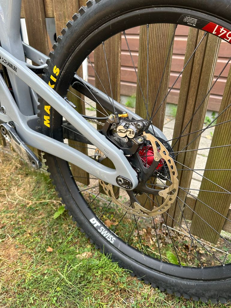 Brugt Propain RAGE 3 CF Mix Highend 2023 2023 Mountainbike — billede 4 af 8
