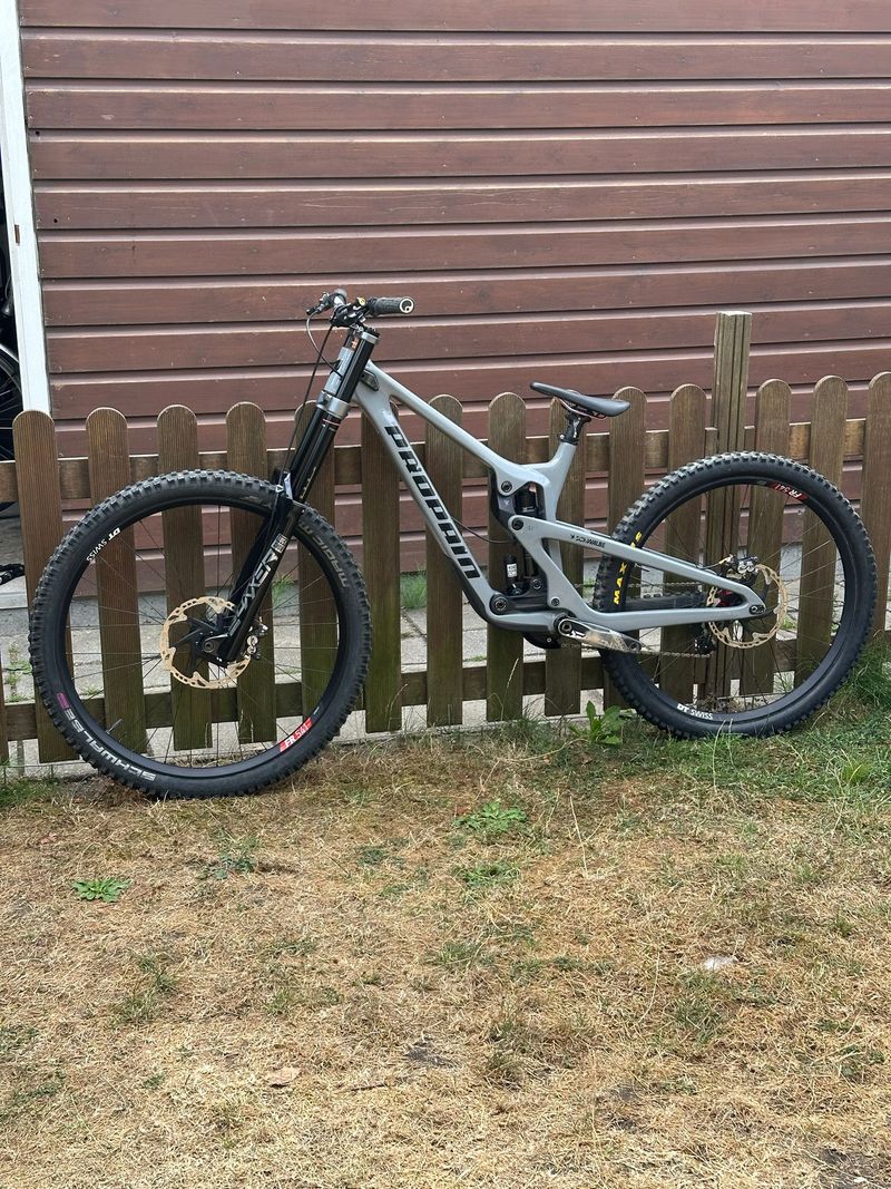 Used Propain RAGE 3 CF Mix Highend 2023 2023 MTB