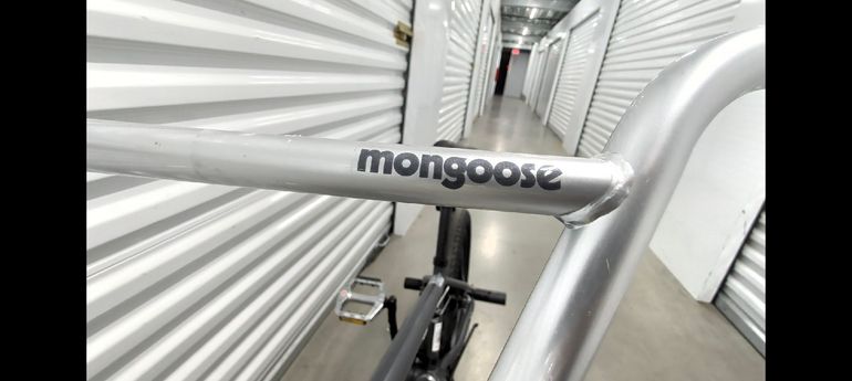 Used Mongoose Custom Other 2024 Mountainbike, Light Gray — image 5 of 6
