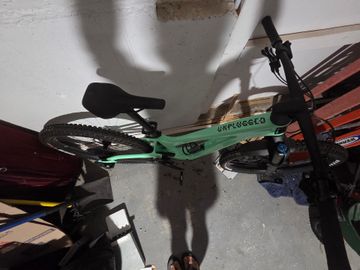Used Bold Unplugged Pro 2024 2024 Mountainbike, Green, 29 — image 3 of 3