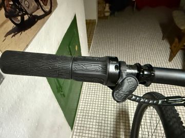 Used Scott Spark SRAM XX1 Eagle AXS 2023 Mountainbike, Green — image 7 of 25