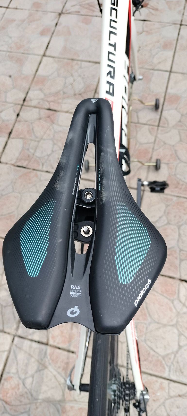 Brugt Merida Scultura CF 907 2014 2014 Road & Gravel — billede 4 af 5