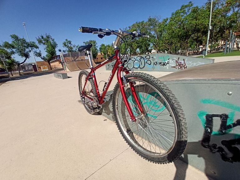 Używany Specialized Rockhopper Shimano Acera 1998 Mountainbike — zdjęcie 6 z 8