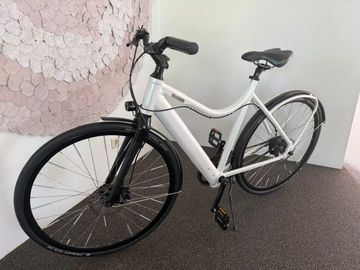 Used Coboc Seven Villette 2018 Urban, White — image 1 of 7