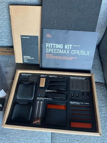 Canyon Speedmax CFR Di2 2025 2025 Road & Gravel d'occasion — image 13 sur 18
