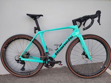 Bianchi Impulso COMP GRX 610 disc 2025 2025 Road & Gravel usato, Verde — immagine 7 di 7