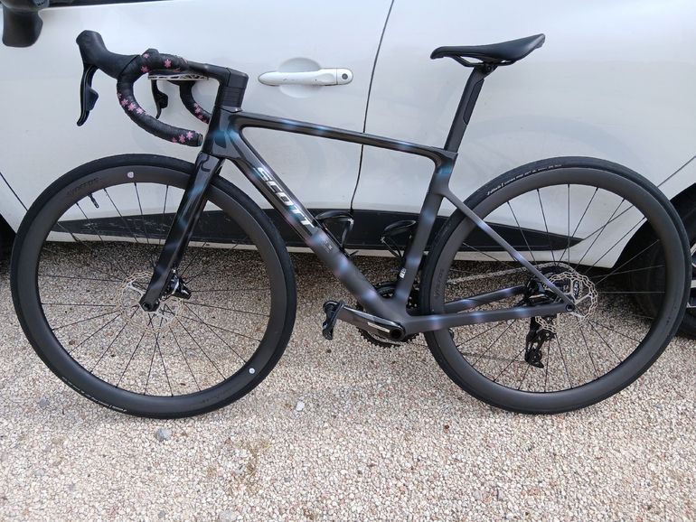 Used Scott Addict 10 2026 2026 Road & Gravel, Blue — image 1 of 10