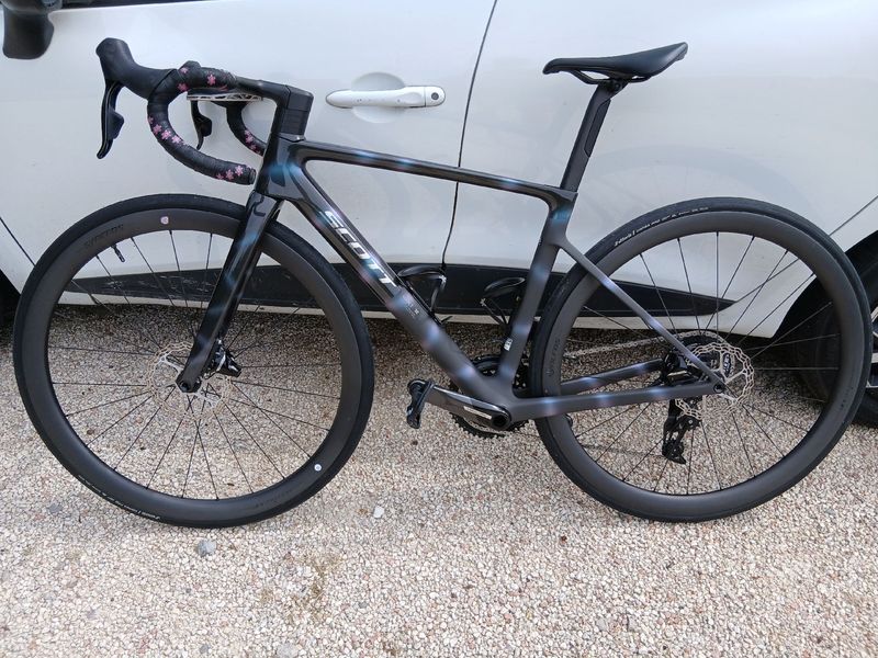Used Scott Addict 10 2026 2026 Road & Gravel