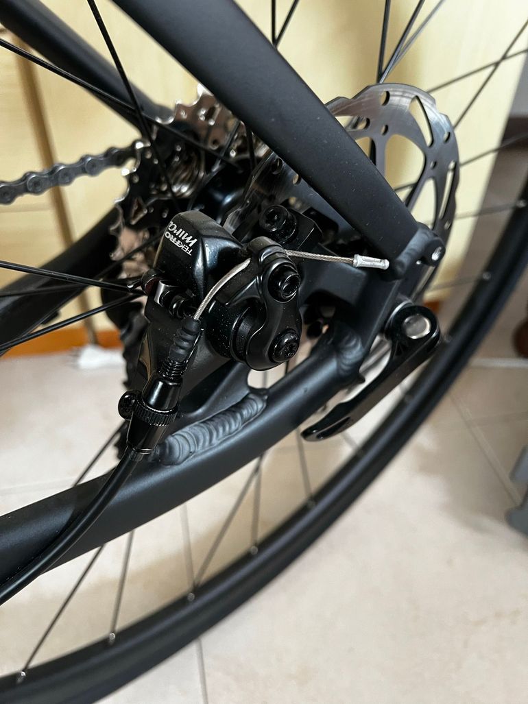 DECATHLON Custom Shimano Sora 2025 Road & Gravel usato, Nero — immagine 12 di 14