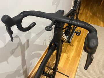 Brugt Trek Émonda SL 7 2024 2024 Road & Gravel — billede 2 af 6