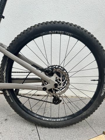 Used Rose GROUND CONTROL 1 2023 2023 Mountainbike, Light Gray, 27.5, 29 — image 6 of 9