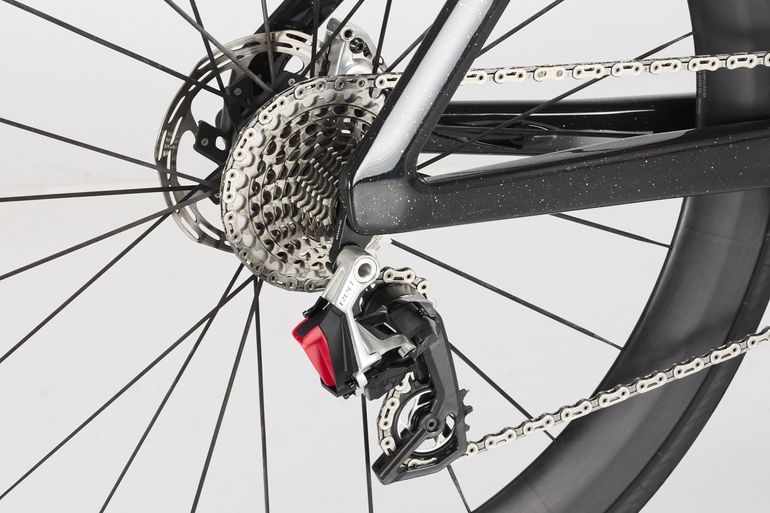 Käytetty Canyon Aeroad CFR AXS 2026 2026 Road & Gravel — kuva 4 / 7