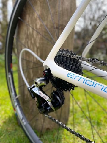 Tweedehands Trek Émonda SL 8 2016 2016 Road & Gravel — afbeelding 4 van 7