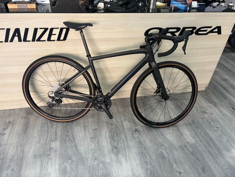 SPECIALIZED DIVERGE SPORT 2024