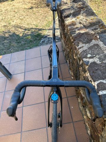 Used Factor Ostro Shimano Ultegra 2023 Road & Gravel, Black — image 4 of 5