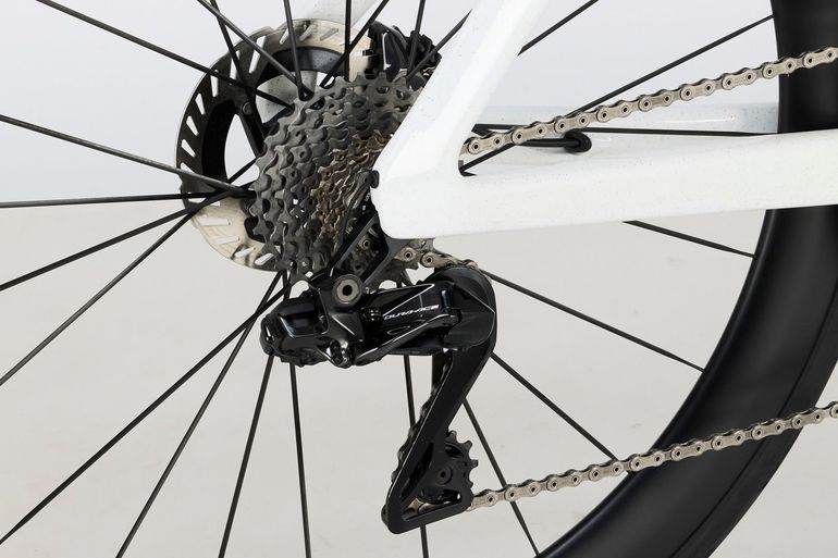 Canyon Aeroad CFR Di2 2026 2026 Road & Gravel d'occasion — image 5 sur 8